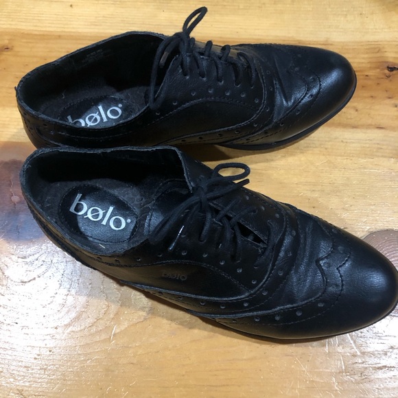 Black Bolo Brand Leather Shoes size 7 or 38.  Like New - Picture 3 of 5